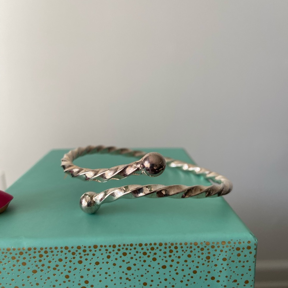 STERLING SILVER BRACELET